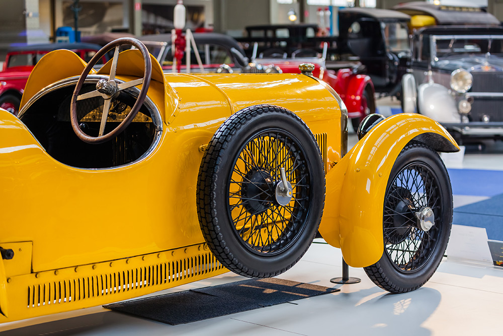 classic car import Australia, imported classic car shipping, quarantine inspection