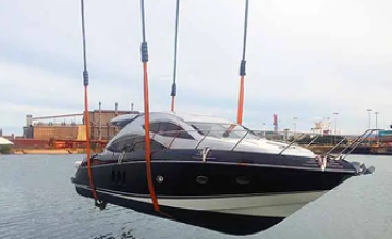 Four Winns Powerboat on Trailer